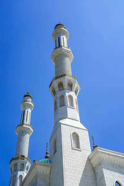 Tashkent Uzbekistan August 2023 Minaret Islomobod Jome Masjidi Mosque Covered — Stock Photo, Image