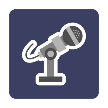 mikrofon simgesi uzun mavi arkaplanda izole edildi.