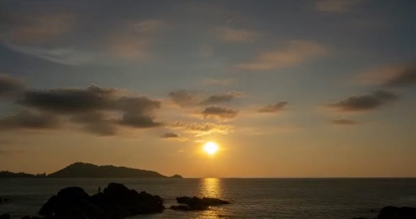 Schöne Zeitraffer Von Majestätischen Sonnenaufgang Oder Sonnenuntergang Himmelslandschaft Erstaunliches Licht — Stockvideo