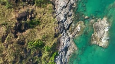 Muhteşem deniz kıyısı güzel deniz, güzel Phuket Adası Tayland 'daki Tropikal okyanus manzarası