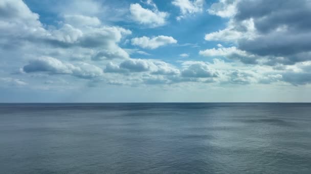 Zeezicht Prachtige Zee Het Zomerseizoen Beelden Van Drone Camera Verbazingwekkende — Stockvideo