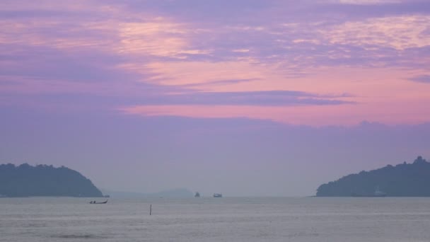 Colorful Sunset Sunrise Sea Surface Clouds Open Sea Reflected Sun — Stock Video