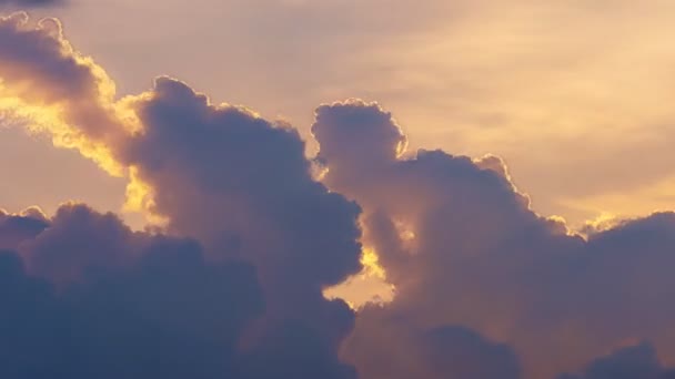 Nuvole Epiche Colorate Nuvole Tropicali Tramonto All Alba Incredibile Luce — Video Stock