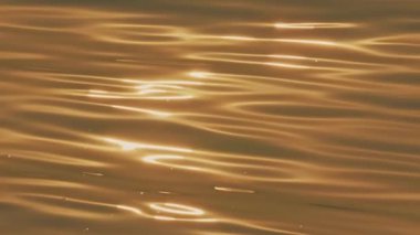 Deniz dalgaları yüzeyi, arka planda fotokopi alanı olan güzel dalgalar, iklim değişikliği, kuraklık, küresel ısınma arka planı