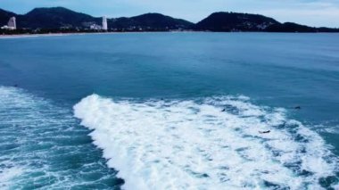 Tayland 'ın Phuket Adası' ndaki güzel deniz manzarası