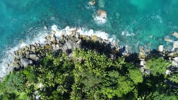Piękne Morze Letni Krajobraz Fale Powierzchnia Wody Morskiej Wysokiej Jakości — Wideo stockowe