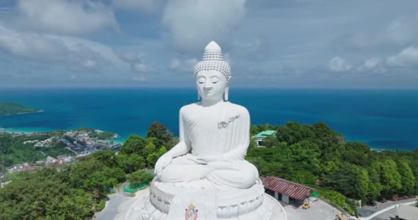 Temple Statue Grand Bouddha Marbre Blanc Gros Plan Vue Aérienne — Video
