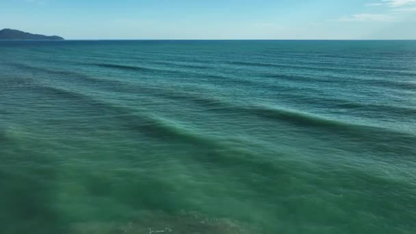 Vlny Mořský Povrch Pozadí Vlny Shazovat Pěnění Cákání Oceánu Kinematické — Stock video