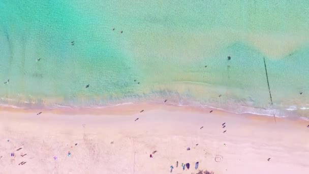 Красивый Морской Летний Пейзаж Волны Поверхности Морской Воды Высококачественное Видео — стоковое видео