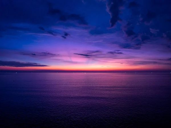 Luftaufnahme Sonnenuntergang Himmel Über Meer Natur Licht Sonnenuntergang Oder Sonnenaufgang — Stockfoto