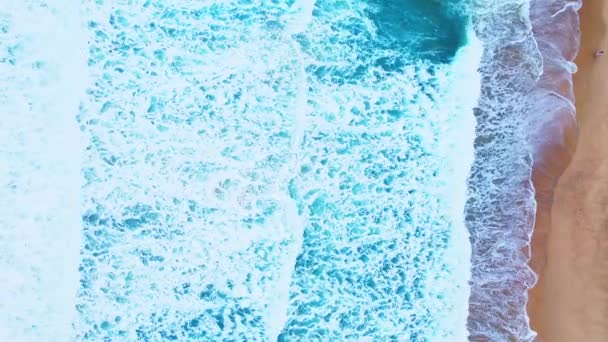 Κύματα Επιφάνεια Θαλασσινού Νερού Υψηλής Ποιότητας Βίντεο Θέα Πουλιών Drone — Αρχείο Βίντεο