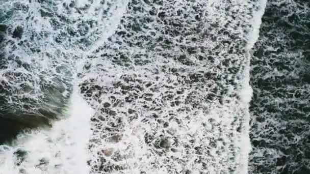 Vlny Mořská Voda Povrch Vysoce Kvalitní Video Ptačí Pohled Dron — Stock video