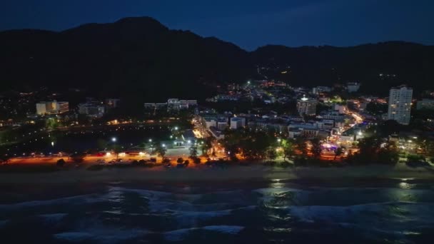 Widok Powietrza Miasto Karon Nocą Zachód Słońca Nad Morzem Widok — Wideo stockowe