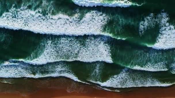 Mooie Textuur Van Grote Golven Crashen Zee Luchtfoto Geweldig Uitzicht — Stockvideo