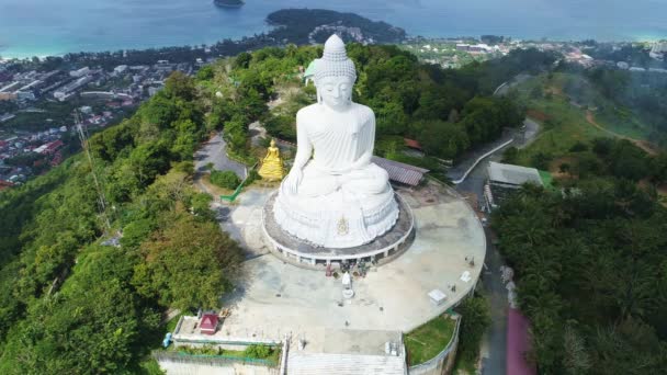 Temple Statue Grand Bouddha Marbre Blanc Gros Plan Vue Aérienne — Video