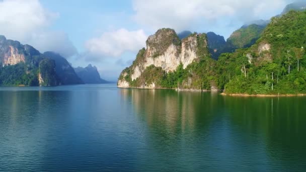 Tropikalny Szczyt Góry Tajlandii Piękne Wyspy Archipelagu Tajlandia Malownicze Góry — Wideo stockowe