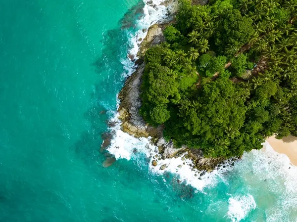 Yaz günündeki deniz manzarası, deniz yüzeyi okyanus dalgaları arka plan