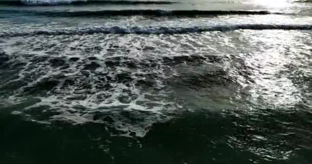 Вид Зверху Вниз Темні Хвилі Вид Поверхню Моря Природа Океанські — стокове відео