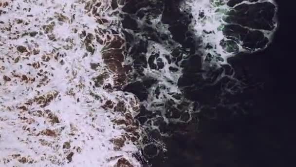Amazing Waves Crashing Sandy Shore — Stock Video