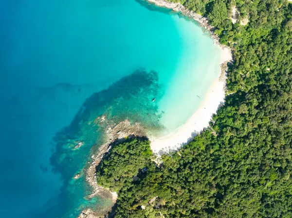 İnanılmaz tropikal deniz manzarası arka plan, yaz deniz manzarası arka plan, yüksek açı okyanus doğası arka plan