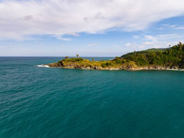 Yaz mevsiminde Phuket Adası Tayland 'da deniz manzarası, inanılmaz deniz manzarası.
