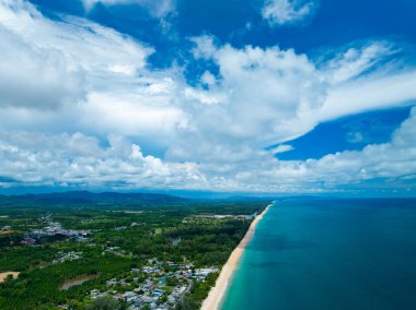 Güzel Phuket Adası Tayland, Seyahat ve iş gezileri web sitesi arka planındaki Tropikal deniz manzarası