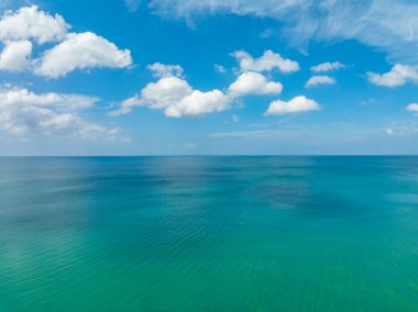 Tayland 'ın güzel Phuket adasında Tropikal plaj denizi