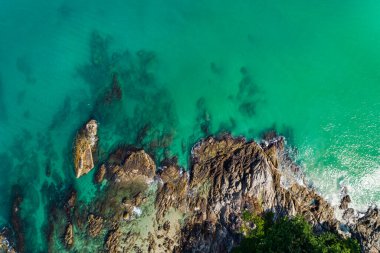Phuket Tayland 'daki en iyi deniz manzaralı deniz kıyısı açık deniz yaz mevsimi arka planında.