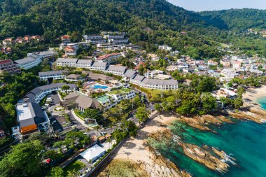 Phuket Tayland 'daki en iyi deniz manzaralı deniz kıyısı açık deniz yaz mevsimi arka planında.