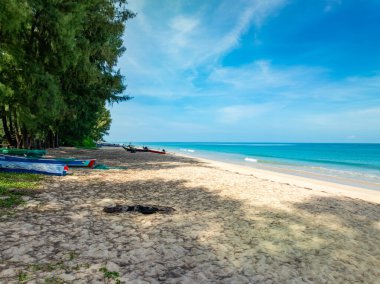 Hava manzaralı güzel deniz yüzeyi arka planı, inanılmaz dalgalar okyanus arka planını şekillendiriyor.