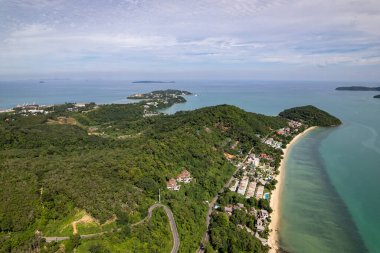 Yüksek açılı deniz manzaralı arka plan, Güzel Phuket Adası Tayland