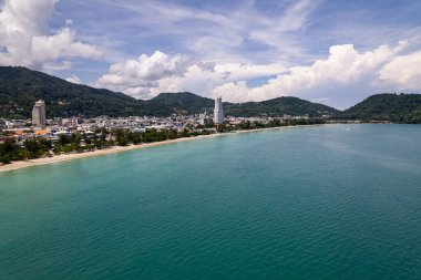Phuket Tayland 'daki yüksek açılı Patong hangarı