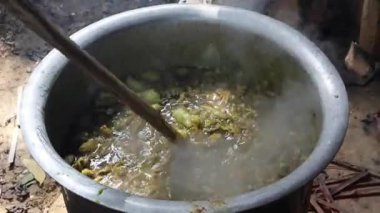 Kızarmış biftek, köri, öğle yemeği, sağlıklı yemek, sıcak yemek, et.,