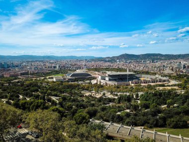 Barselona Botanik Bahçesi 'nden Barcelona şehrinin havadan görünüşü