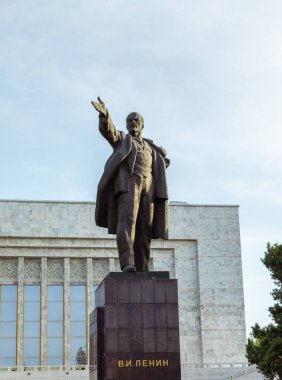 Bishkek, Kırgızistan - 12 Nisan 2023: Vladimir Lenin heykeli