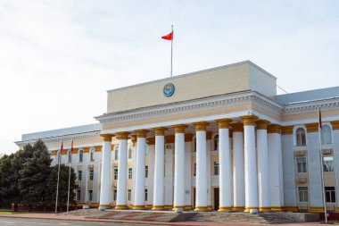 Bishkek, Kırgızistan - 3 Ekim 2022: Kırgızistan Devlet Binası