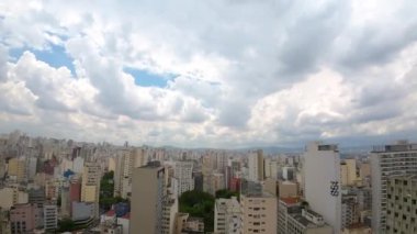 Sao Paulo Ctiy 'in yavaş çekim birinci şahıs görüntüsü