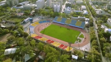 Bishkek şehrindeki Dolon Omurzakov Stadyumu 'nun hava manzarası
