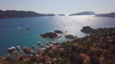 Demre Körfezi 'ndeki Kekova Adası' nın havadan görüntüsü