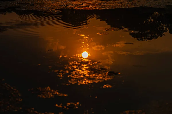 Coucher Soleil Dans Miroir Eau Lac — Photo