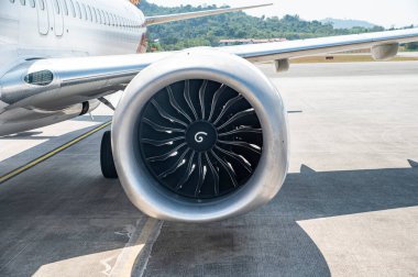 Uçak motoru kapatma görüntüsü kalkışa hazır..