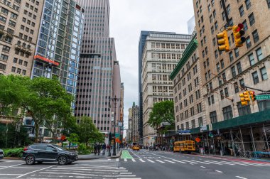 Gündüz vakti New York İş Bölgesi manzarası.