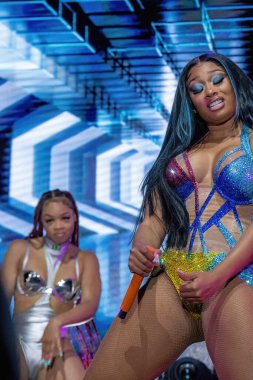 Meghan Thee Aygırı Memphis 'te gösteri yapıyor.