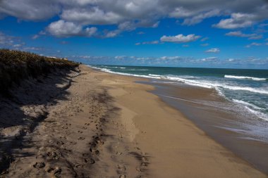 Sunny winter day after passing storm at Bonsteel Park Sebastian 