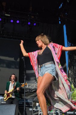 Grace Potter and her band play Memphis