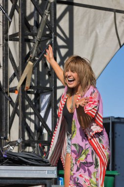 Grace Potter and her band play Memphis