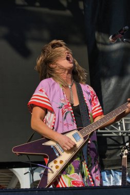 Grace Potter and her band play Beale Street music festival