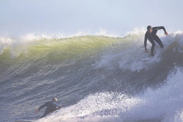 Surf Grandi Onde Invernali Rincon Point California — Foto Stock
