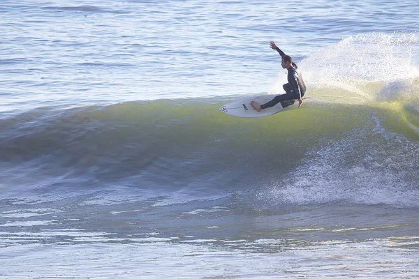 Surfování Velké Zimní Vlny Rincon Point Kalifornii — Stock fotografie