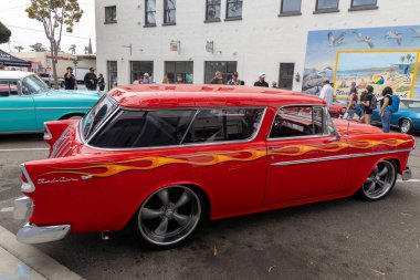 Carpinteria California 'da Rods and Roses araba fuarı